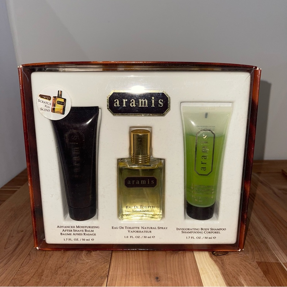New VTG Aramis Men’s Fragrance Gift Set
Eau De Toilette Spray Shave Balm Shsmpoo